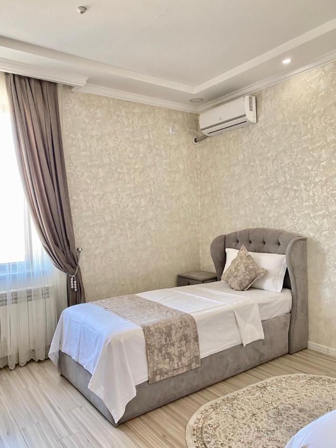 Comfort Hotel Turkistan Exteriör bild